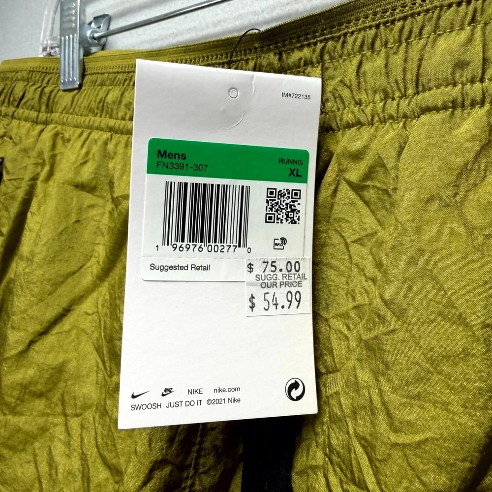 Nike Stride Dri Fit Running Division Shorts Mens XL Pacific Moss Standard Fit - Picture 5 of 11